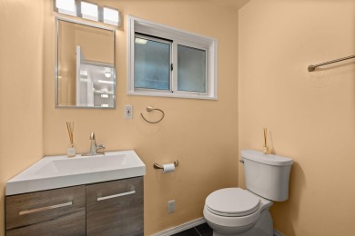 OWNED SOLAR PANELS, MINUTES AWAY FROM UNM, AND UPDATED! Welcome on North Course - University of New Mexico  in New Mexico - for sale on GolfHomes.com, golf home, golf lot