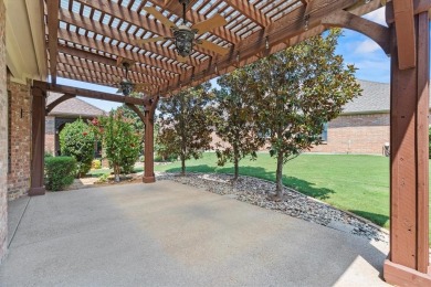 Beautifully Maintained Home on a Spacious Corner Lot in Heritage on Heritage Ranch Golf and Country Club in Texas - for sale on GolfHomes.com, golf home, golf lot