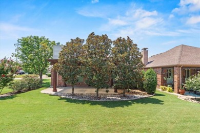 Beautifully Maintained Home on a Spacious Corner Lot in Heritage on Heritage Ranch Golf and Country Club in Texas - for sale on GolfHomes.com, golf home, golf lot
