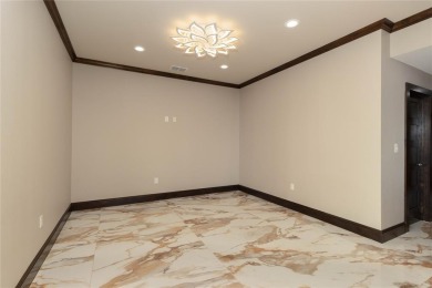 Experience luxury high-rise living in this stunning 4-bedroom on Cascades Golf Club in Texas - for sale on GolfHomes.com, golf home, golf lot