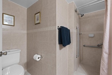 An incredible and immaculate 2 bedroom 2 bath condo in Weston on Bonaventure Country Club in Florida - for sale on GolfHomes.com, golf home, golf lot