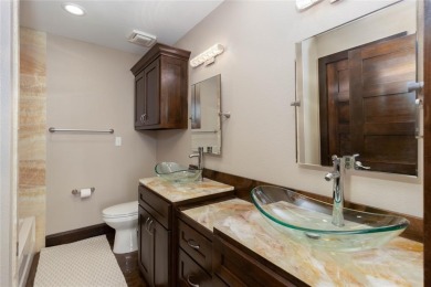 Experience luxury high-rise living in this stunning 4-bedroom on Cascades Golf Club in Texas - for sale on GolfHomes.com, golf home, golf lot