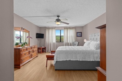 An incredible and immaculate 2 bedroom 2 bath condo in Weston on Bonaventure Country Club in Florida - for sale on GolfHomes.com, golf home, golf lot