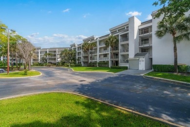 An incredible and immaculate 2 bedroom 2 bath condo in Weston on Bonaventure Country Club in Florida - for sale on GolfHomes.com, golf home, golf lot