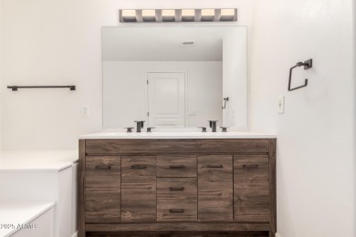 Luxury remodel complete and ready for your move-in or your on Kierland Golf Club in Arizona - for sale on GolfHomes.com, golf home, golf lot