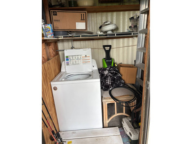 -Beautiful Canal Lot- -Large Open Floor Plan- -Newer Roof & AC- on Sebring Lakeside Golf Resort in Florida - for sale on GolfHomes.com, golf home, golf lot