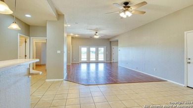 *MOTIVATED SELLERS**All offers will be considered!* Enjoy the on River Bend Golf Club in Texas - for sale on GolfHomes.com, golf home, golf lot