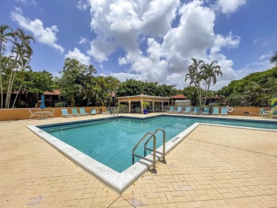 Immaculate 2BR/2BA condo in highly desirable Indian Spring on Indian Spring Golf and Country Club in Florida - for sale on GolfHomes.com, golf home, golf lot