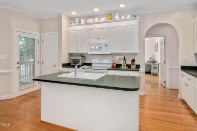 Beautiful traditional home in desirable Glen Laurel Subdivision on The Neuse Golf Club in North Carolina - for sale on GolfHomes.com, golf home, golf lot