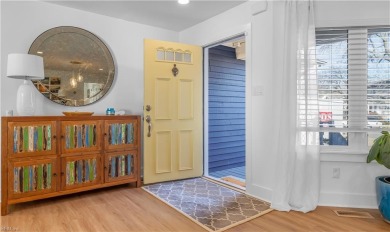 Absolutely stunning completely remodeled in 2020 ranch on the on Eagle Haven Golf Course in Virginia - for sale on GolfHomes.com, golf home, golf lot