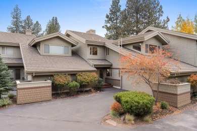 This beautiful 3-bed, 3.5-bath Painted Ridge townhome in the on Broken Top Club in Oregon - for sale on GolfHomes.com, golf home, golf lot