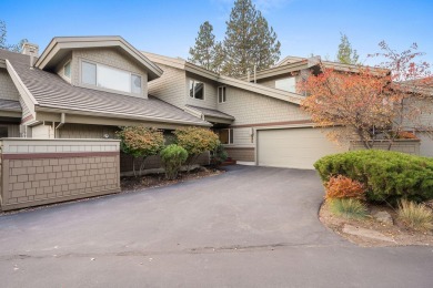 This beautiful 3-bed, 3.5-bath Painted Ridge townhome in the on Broken Top Club in Oregon - for sale on GolfHomes.com, golf home, golf lot