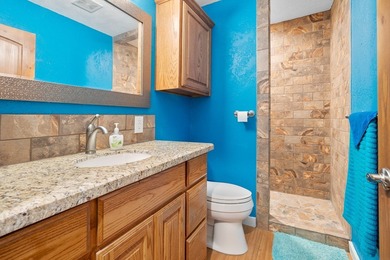 Charming Island-Style 2/2 home in Holiday Beach! This on Lamar Golf Course in Texas - for sale on GolfHomes.com, golf home, golf lot