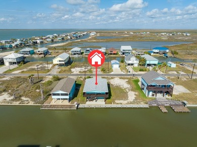 Charming Island-Style 2/2 home in Holiday Beach! This on Lamar Golf Course in Texas - for sale on GolfHomes.com, golf home, golf lot