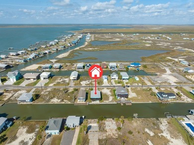 Charming Island-Style 2/2 home in Holiday Beach! This on Lamar Golf Course in Texas - for sale on GolfHomes.com, golf home, golf lot