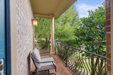 Fabulous home in The ARBORS of Chenal Valley. Gorgeous inside on Chenal Country Club - Bear Den Mountain in Arkansas - for sale on GolfHomes.com, golf home, golf lot