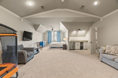 Fabulous home in The ARBORS of Chenal Valley. Gorgeous inside on Chenal Country Club - Bear Den Mountain in Arkansas - for sale on GolfHomes.com, golf home, golf lot