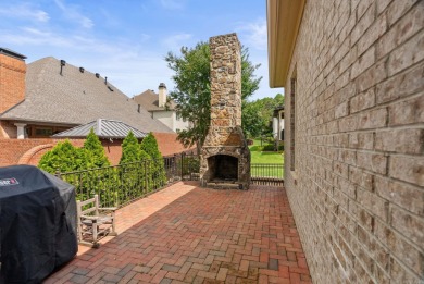 Fabulous home in The ARBORS of Chenal Valley. Gorgeous inside on Chenal Country Club - Bear Den Mountain in Arkansas - for sale on GolfHomes.com, golf home, golf lot