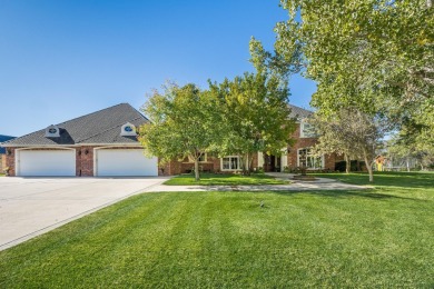 Luxury hidden gem, offering a serene country feel within city on La Paloma Golf Club in Texas - for sale on GolfHomes.com, golf home, golf lot