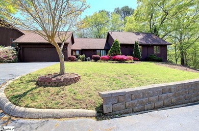 Welcome to 32 Creekside Way, a highly sought-after 3-bedroom on Pebble Creek Golf Club in South Carolina - for sale on GolfHomes.com, golf home, golf lot