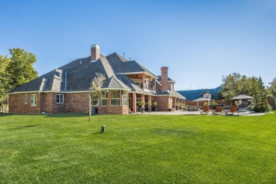 Luxury hidden gem, offering a serene country feel within city on La Paloma Golf Club in Texas - for sale on GolfHomes.com, golf home, golf lot