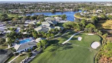 Charming cottage, nestled in a cul de sac, overlooking the 2nd on Willoughby Golf Club in Florida - for sale on GolfHomes.com, golf home, golf lot