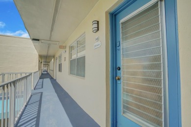 PRICED RIGHT! 55+Immaculate 2nd  Floor Condo in Kings Point Golf on Kings Point Golf -Flanders Way in Florida - for sale on GolfHomes.com, golf home, golf lot