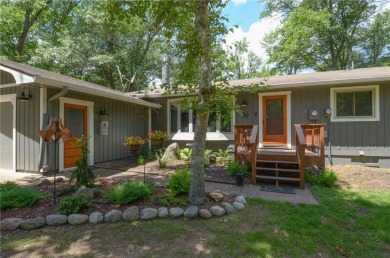 Adorably updated Rambler located in Voyager Village! This on Voyager Village Country Club - Voyager in Wisconsin - for sale on GolfHomes.com, golf home, golf lot