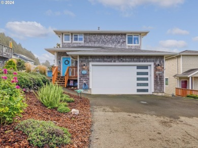 MOTIVATED SELLERS. Living here is a beach-lover's paradise! on Chinook Winds Golf Resort in Oregon - for sale on GolfHomes.com, golf home, golf lot