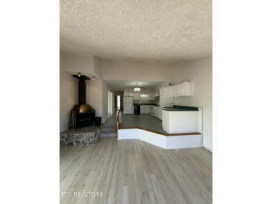 Charming 1,762 Sq. Ft. Condo in Lake Tansi Resort - Prime on Lake Tansi Village Country Club in Tennessee - for sale on GolfHomes.com, golf home, golf lot