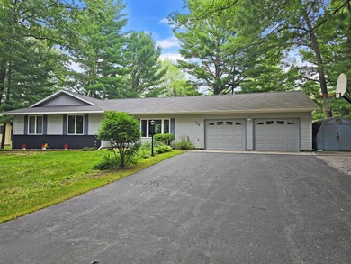 Welcome to this beautiful ranch-style home perfectly positioned on White Deer Country Club in Michigan - for sale on GolfHomes.com, golf home, golf lot