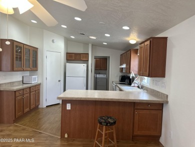This beautiful home has been well taken care of. Located in a on Pine Shadows Golf Course in Arizona - for sale on GolfHomes.com, golf home, golf lot