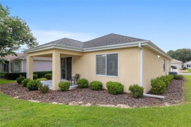 Charming  Low-Maintenance Antigua Model with Upgrades in Del on Eagle Ridge At Spruce Creek Country Club in Florida - for sale on GolfHomes.com, golf home, golf lot