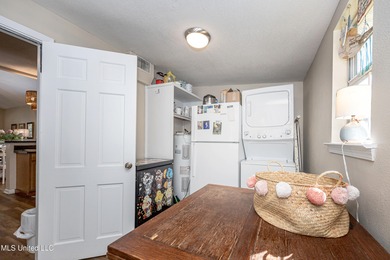 Charming Cottage in Downtown Ocean Springs - Walk to Beach & on Gulf Hills Golf Club in Mississippi - for sale on GolfHomes.com, golf home, golf lot