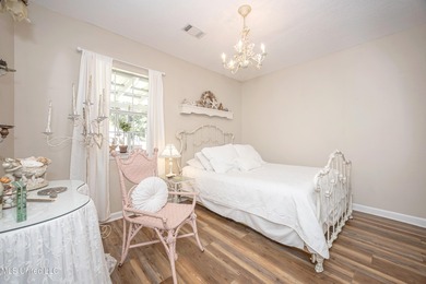 Charming Cottage in Downtown Ocean Springs - Walk to Beach & on Gulf Hills Golf Club in Mississippi - for sale on GolfHomes.com, golf home, golf lot