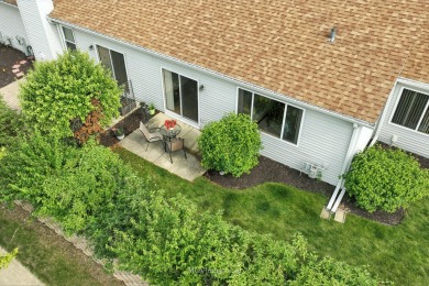 Ready for new owners, this refreshed Laguna RANCH model is on The Links at Carillon in Illinois - for sale on GolfHomes.com, golf home, golf lot