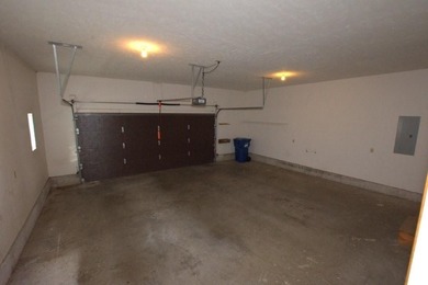 Golf Lover's dream! This spacious 3-sided brick home has plenty on Briarbrook Golf Course in Missouri - for sale on GolfHomes.com, golf home, golf lot