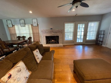 3 bedrooms 3 full bathrooms and walking distance to the Anniston on Anniston Municipal Golf Course in Alabama - for sale on GolfHomes.com, golf home, golf lot