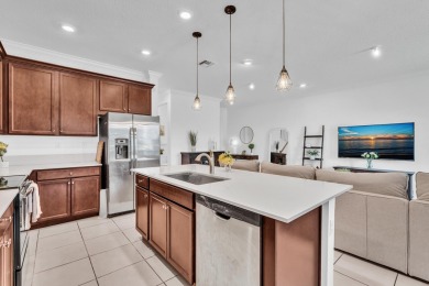 Fantastic 3/2.5 waterfront Townhome in newer community of on Crystal Lake Country Club in Florida - for sale on GolfHomes.com, golf home, golf lot