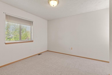 ATTENTION INVESTORS!  Welcome to this wonderful 2 story home on on Meadow Wood Golf Course in Washington - for sale on GolfHomes.com, golf home, golf lot