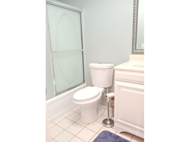 Fall in love with this 2Br/2Ba corner villa is ideally located on Leisureville Community Golf Course in Florida - for sale on GolfHomes.com, golf home, golf lot