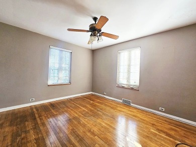 Hardwood Floors, Natural Sunlight, Brick Exterior, Large on Chicago Heights Country Club - West Course in Illinois - for sale on GolfHomes.com, golf home, golf lot