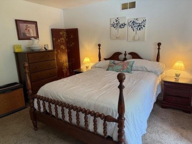 Stunning 2 story 4-5 bedrooms, 4.5 baths. Full basement with on Echo Hills Golf Course in Ohio - for sale on GolfHomes.com, golf home, golf lot