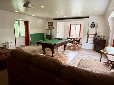 Stunning 2 story 4-5 bedrooms, 4.5 baths. Full basement with on Echo Hills Golf Course in Ohio - for sale on GolfHomes.com, golf home, golf lot