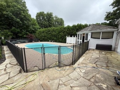 Stunning 2 story 4-5 bedrooms, 4.5 baths. Full basement with on Echo Hills Golf Course in Ohio - for sale on GolfHomes.com, golf home, golf lot