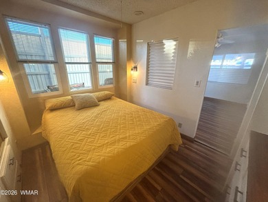 What a charming 2bd/1ba home in desirable Juniper Ridge Resort!! on Juniper Ridge R.V. Golf Resort in Arizona - for sale on GolfHomes.com, golf home, golf lot