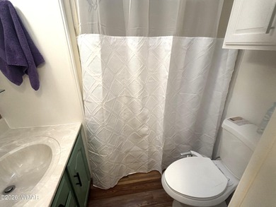 What a charming 2bd/1ba home in desirable Juniper Ridge Resort!! on Juniper Ridge R.V. Golf Resort in Arizona - for sale on GolfHomes.com, golf home, golf lot