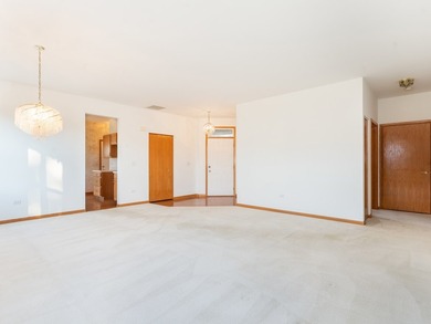 Sprawling ranch townhome with stunning pond views in the sought on The Links at Carillon in Illinois - for sale on GolfHomes.com, golf home, golf lot