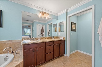 Impeccably maintained first-floor residence, being sold turn key on Lakewood National Golf Club in Florida - for sale on GolfHomes.com, golf home, golf lot