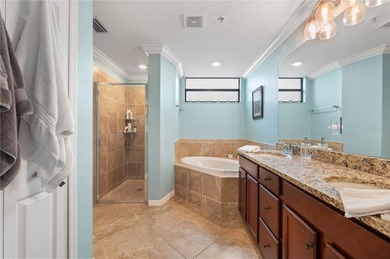 Impeccably maintained first-floor residence, being sold turn key on Lakewood National Golf Club in Florida - for sale on GolfHomes.com, golf home, golf lot